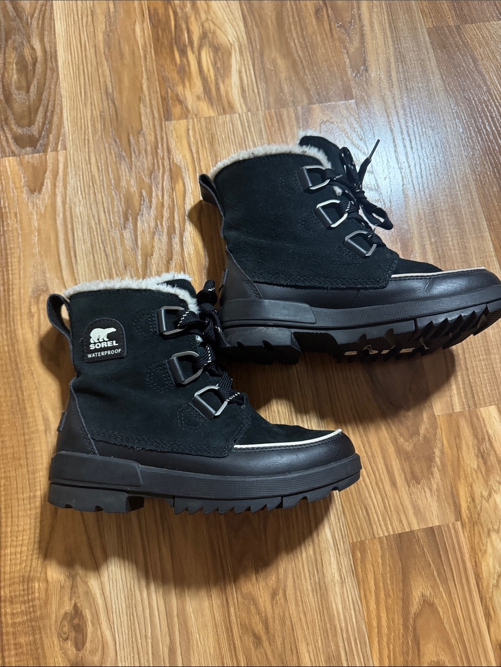Sorel Women's Tivoli IV Waterproof Faux Fur Suede Winter Boots Black Size 6